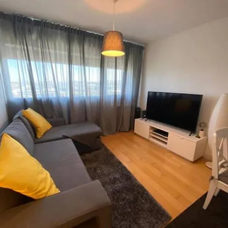 Apartamento Deluxe - Parque Nações *